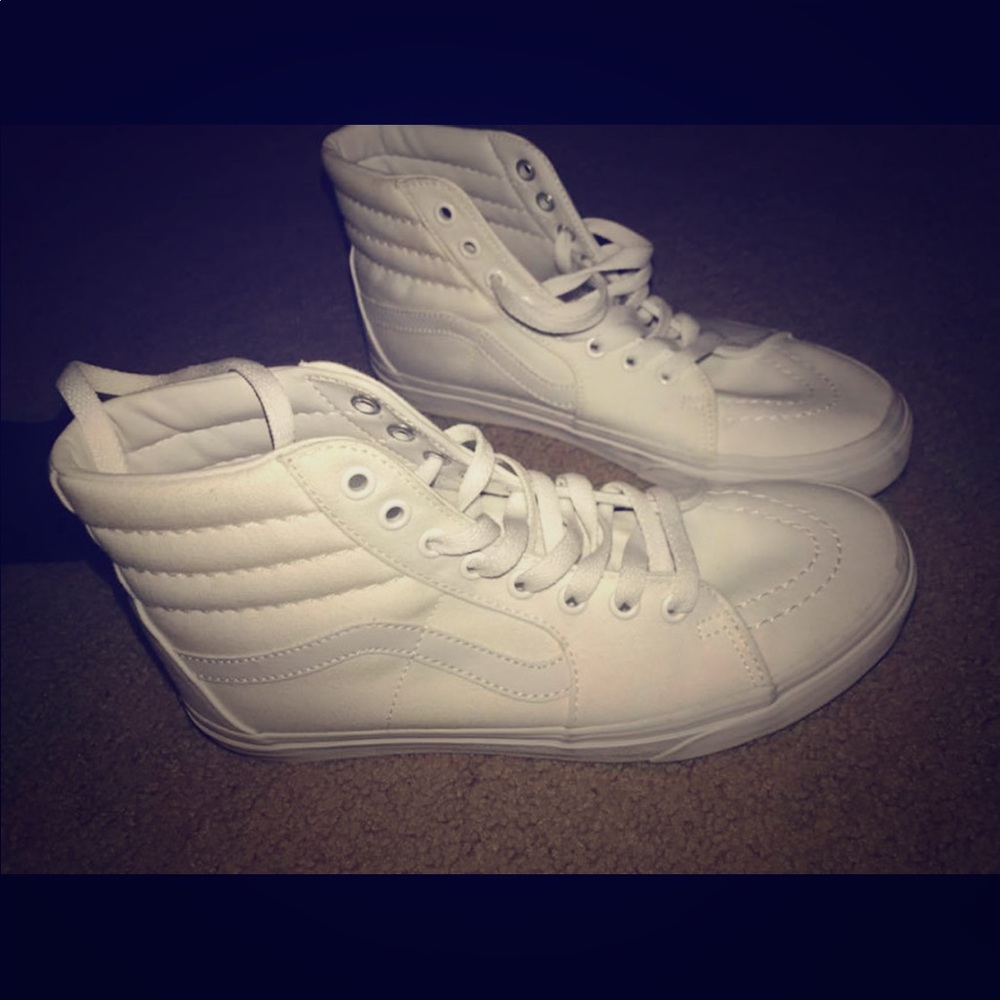 Hightop white vans